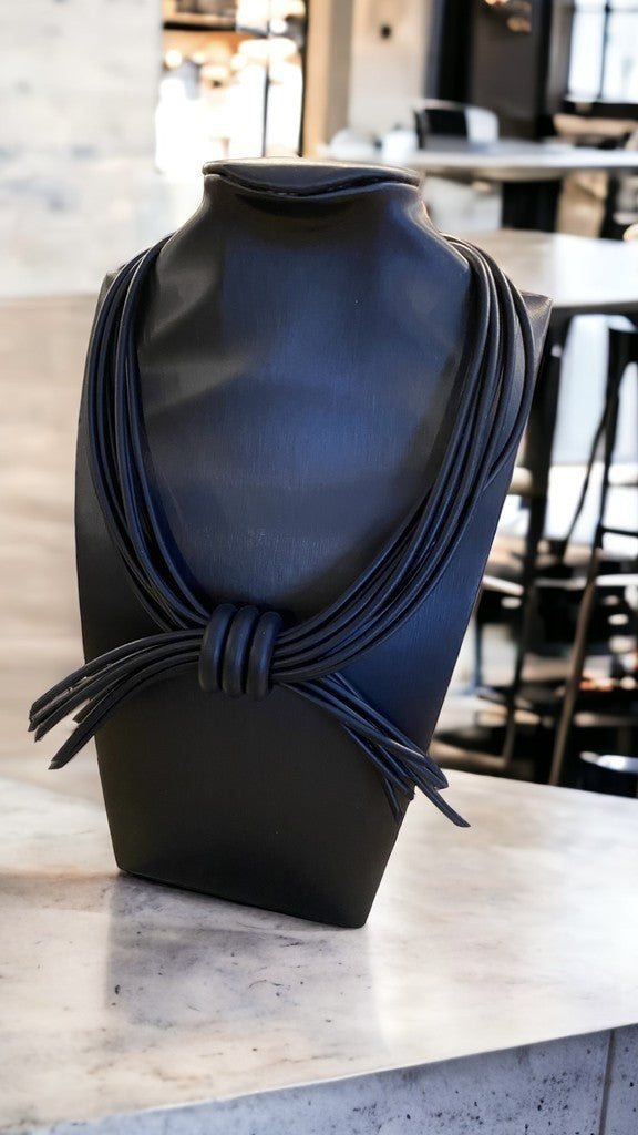 COLLANA JURY