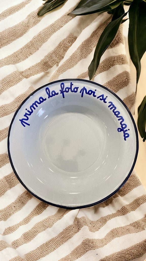 PRIMA LA FOTO POI...
