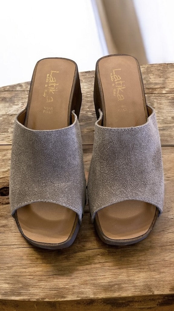 {{ product_title }} - Moda donna online | Tantarobashop