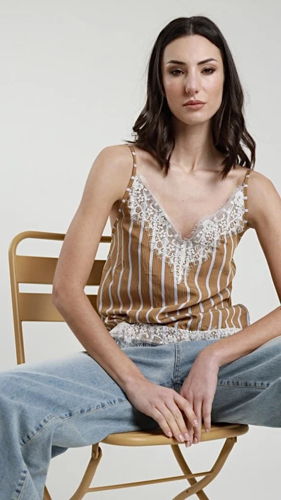 {{ collection_title }} - Collezione moda donna | Tantarobashop