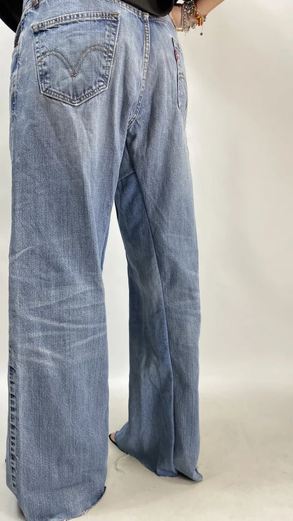 JEANS LEVIS 2.8