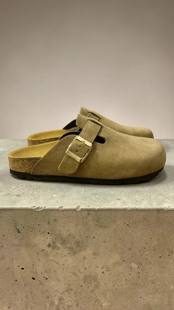 Ciabatta Rapanui pelle scamosciata taupe - vista di profilo