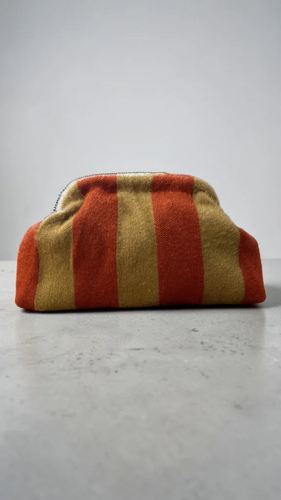 BORSA NOUVELLE