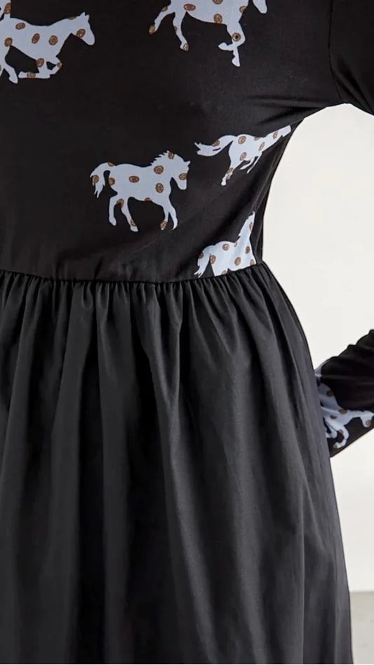 VESTITO HORSES