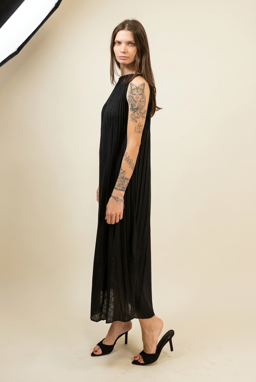 Vestito Armonia laterale in studio