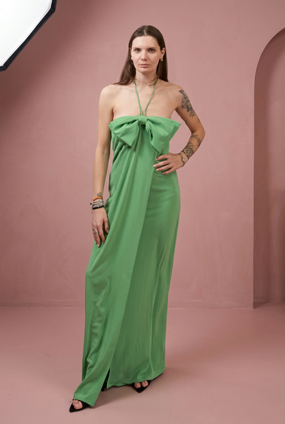 Vestito Giada prima foto studio rosa