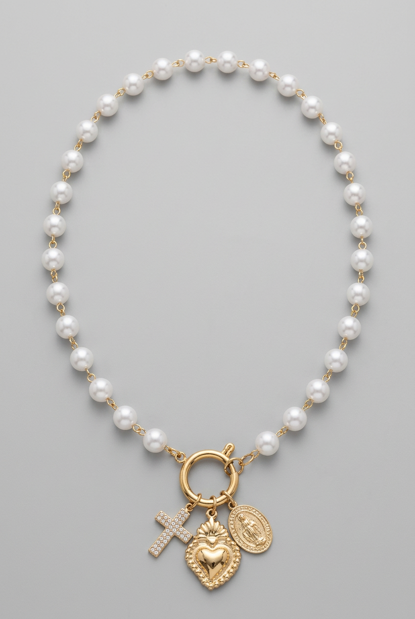 Collana corta Ex Voto Lucelia con sfere effetto perla, cuore, croce e medaglietta
