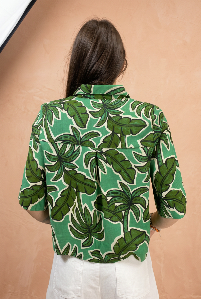 Camicia Nerea retro sfondo terracotta