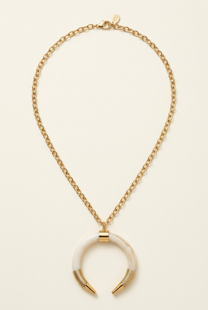 Collana Luna Avorio completa su fondo avorio